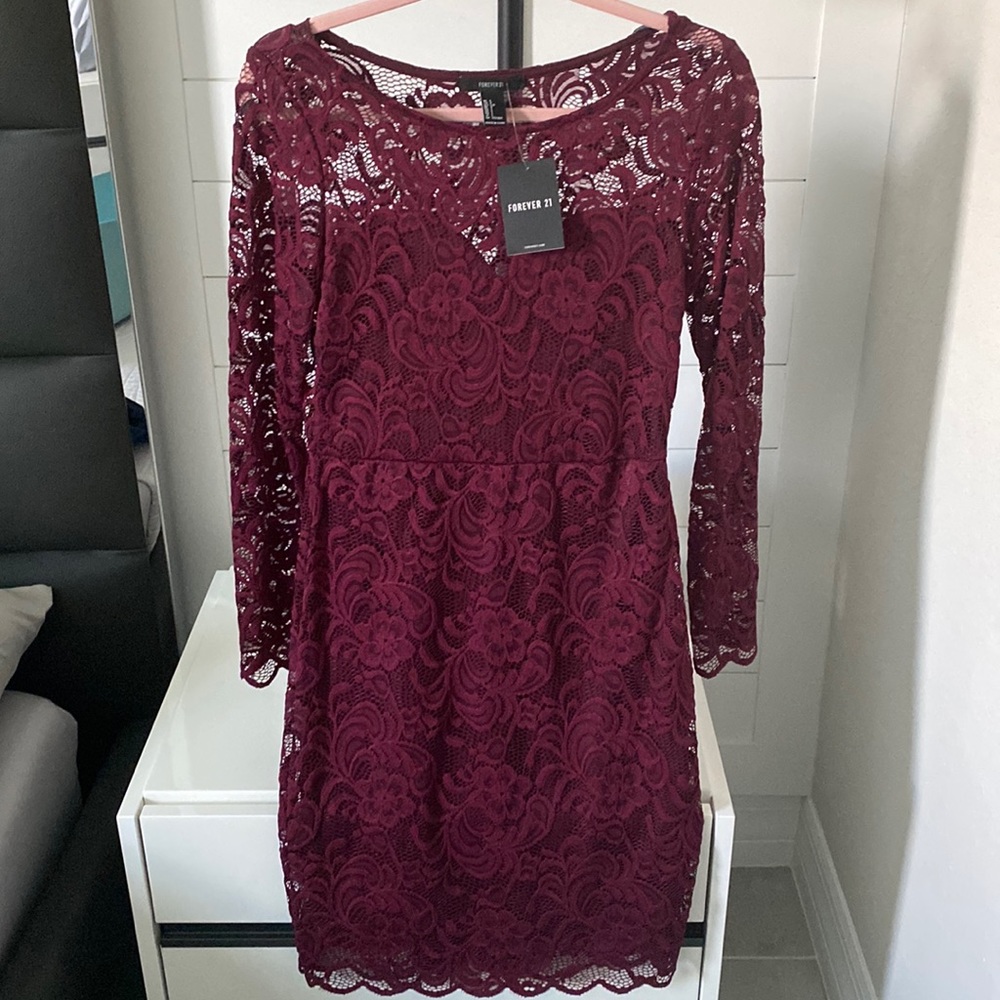 Forever 21 lace burgundy dress